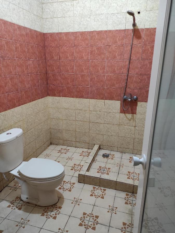 Hotel Randik Sekayu Buitenkant foto