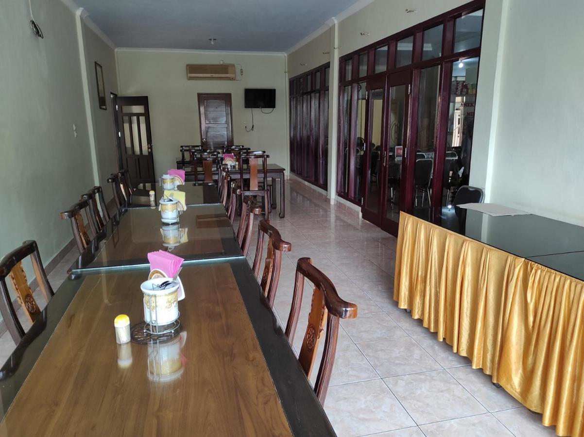 Hotel Randik Sekayu Buitenkant foto